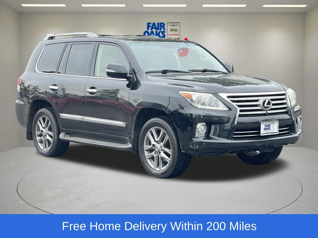 2013 Lexus LX 600 570's photo