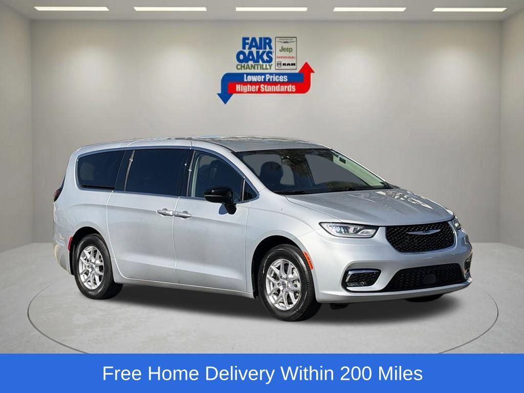 2024 Chrysler Pacifica