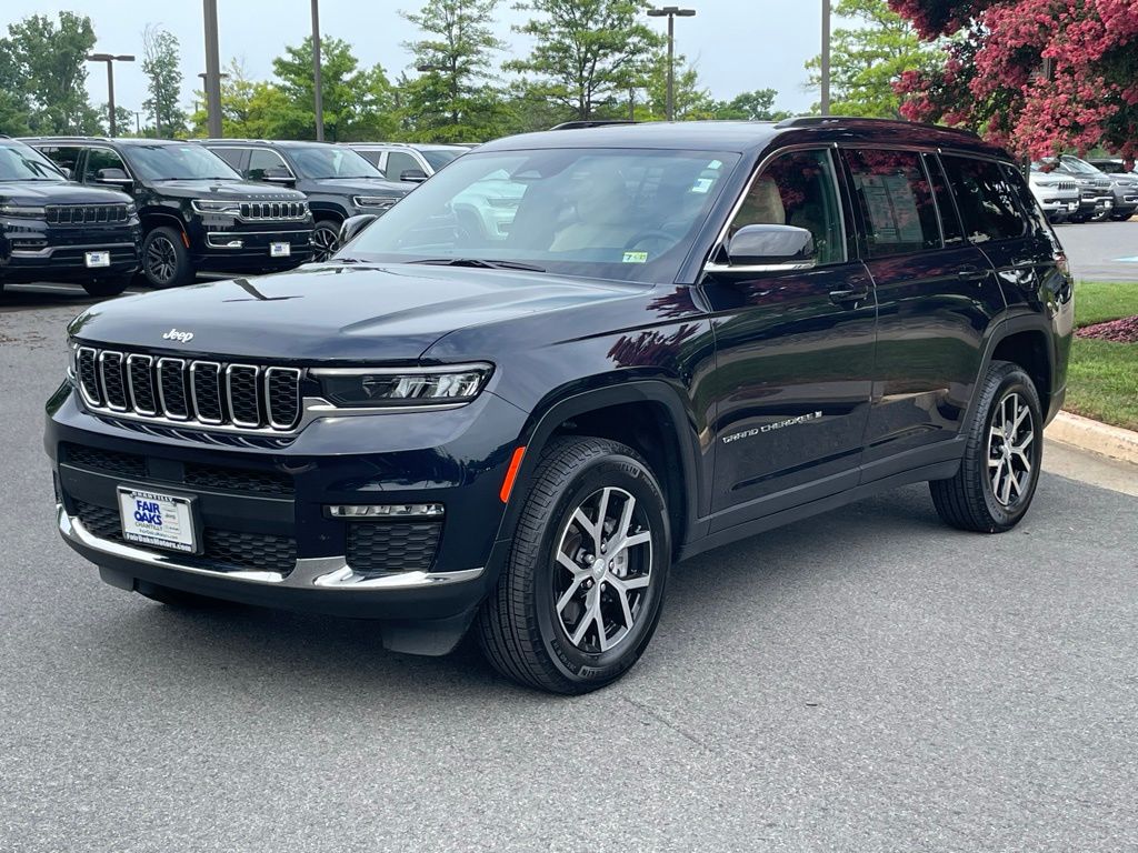 Used 2024 Jeep Grand Cherokee L Limited with VIN 1C4RJKBG0R8920297 for sale in Chantilly, VA