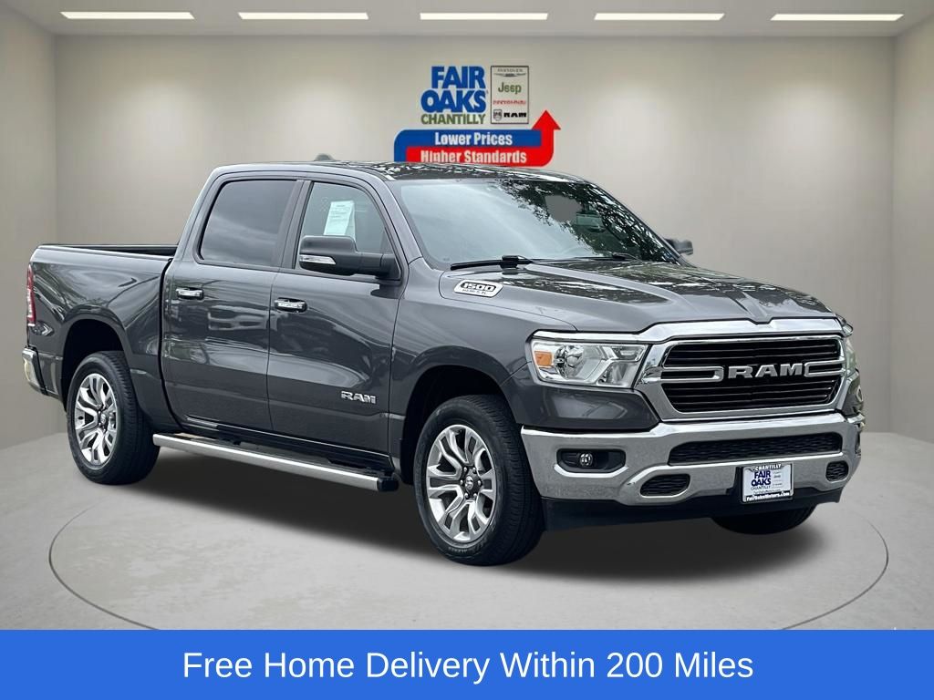 2020 RAM 1500 Big Horn/Lone Star 4x4 Crew Cab 5'7's photo