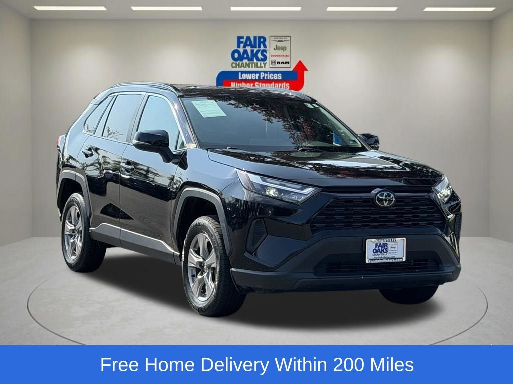 2025 Toyota RAV4