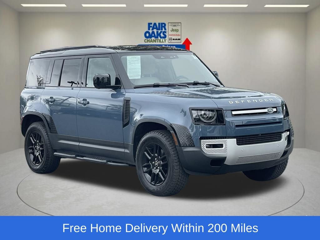 2024 Land Rover Defender 110 S P300's photo