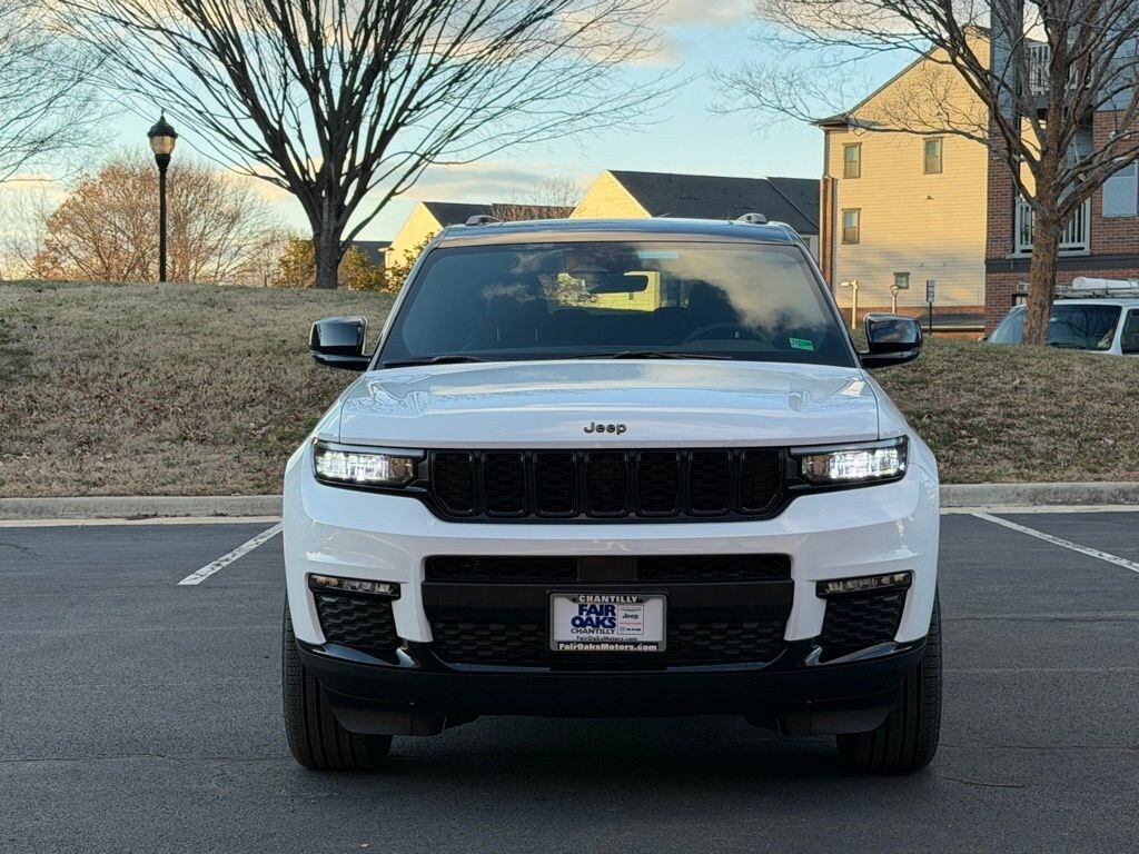 New 2025 Jeep Grand Cherokee L Limited Sport Utility
