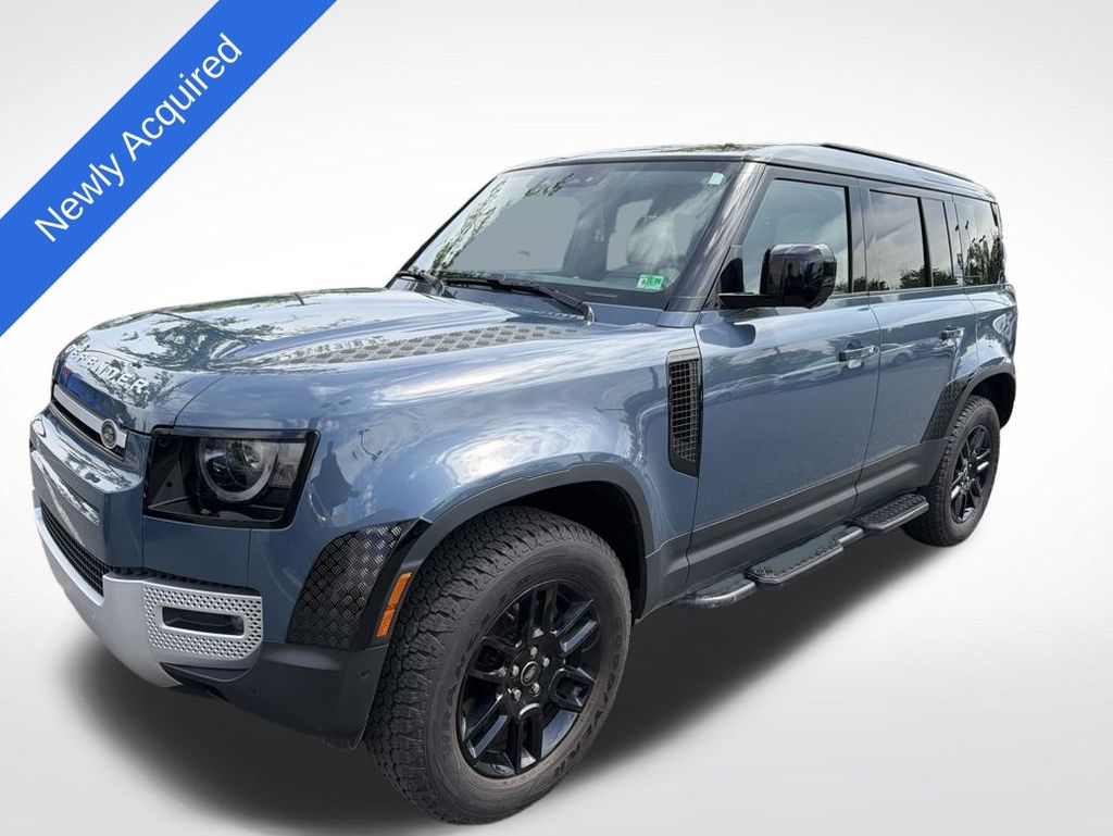 2024 Land Rover Defender 110 S P300's photo