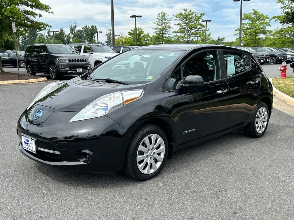 Used 2013 Nissan LEAF S with VIN 1N4AZ0CP6DC415594 for sale in Chantilly, VA