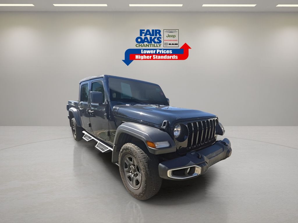 2023 Jeep Gladiator Sport photo 2