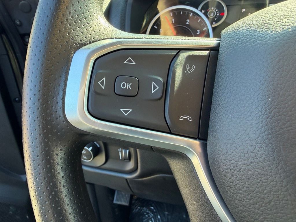 2025 RAM 2500 Tradesman - Photo 18