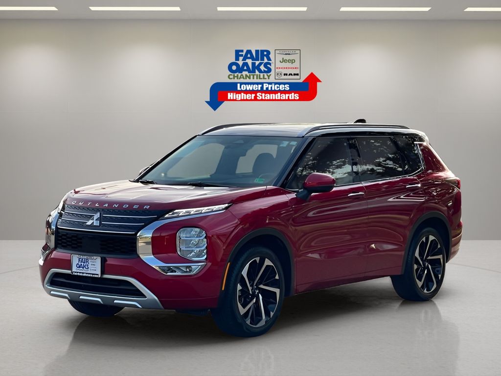 2024 Mitsubishi Outlander SEL photo 2