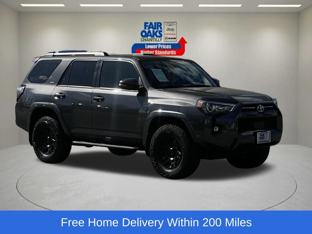 2023 Toyota 4Runner SR5 Premium 4WD V6's photo