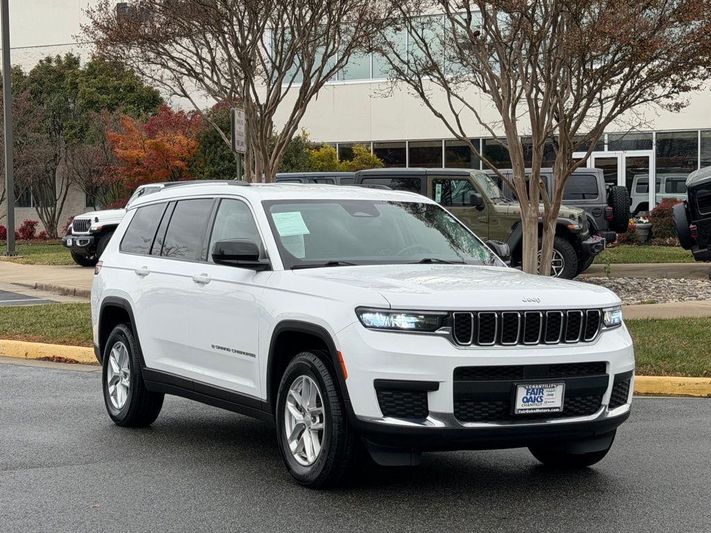 2021 Jeep Grand Cherokee L Laredo's photo
