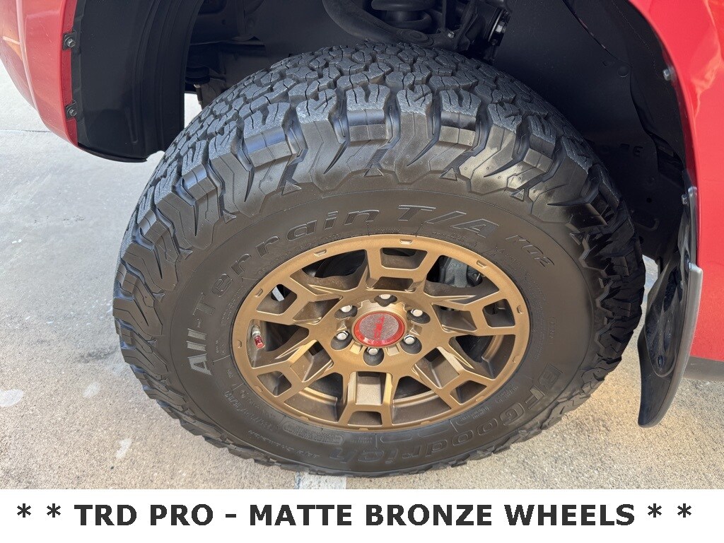 2022 Toyota 4Runner SR5 Premium photo 3