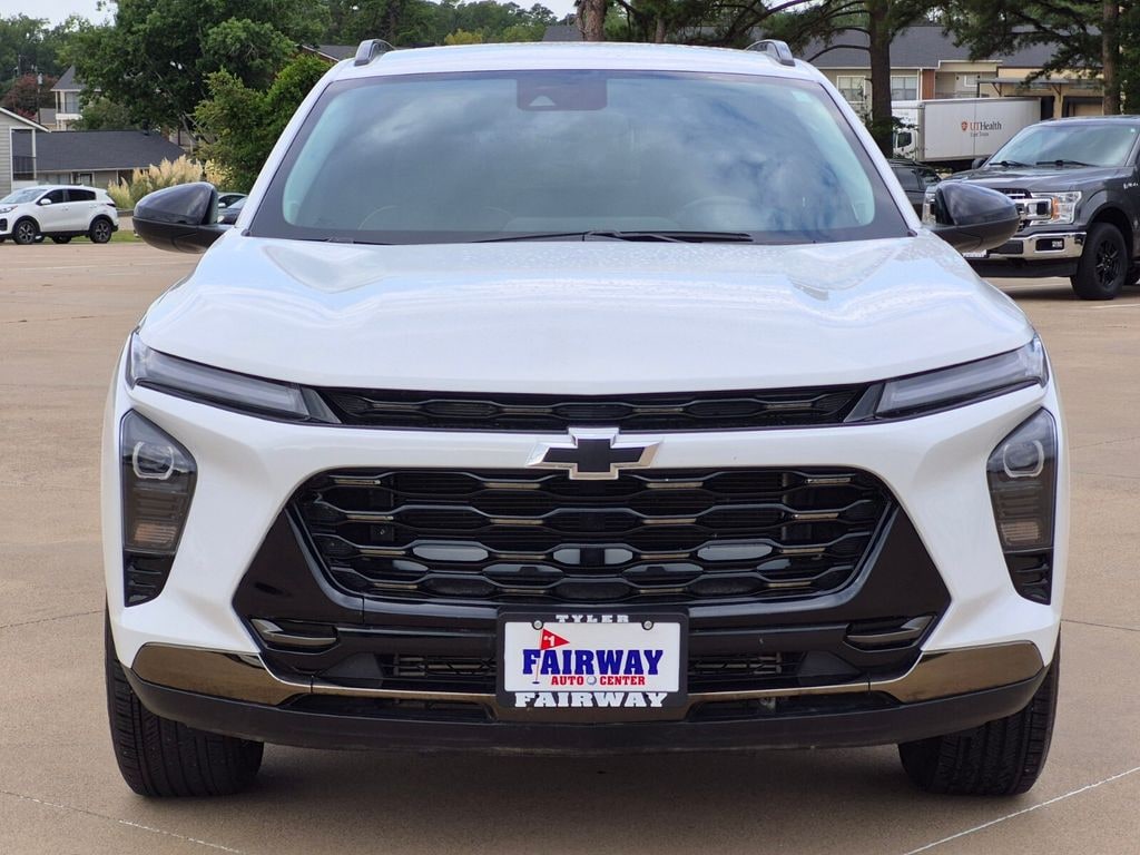 Used 2025 Chevrolet Trax Activ SUV