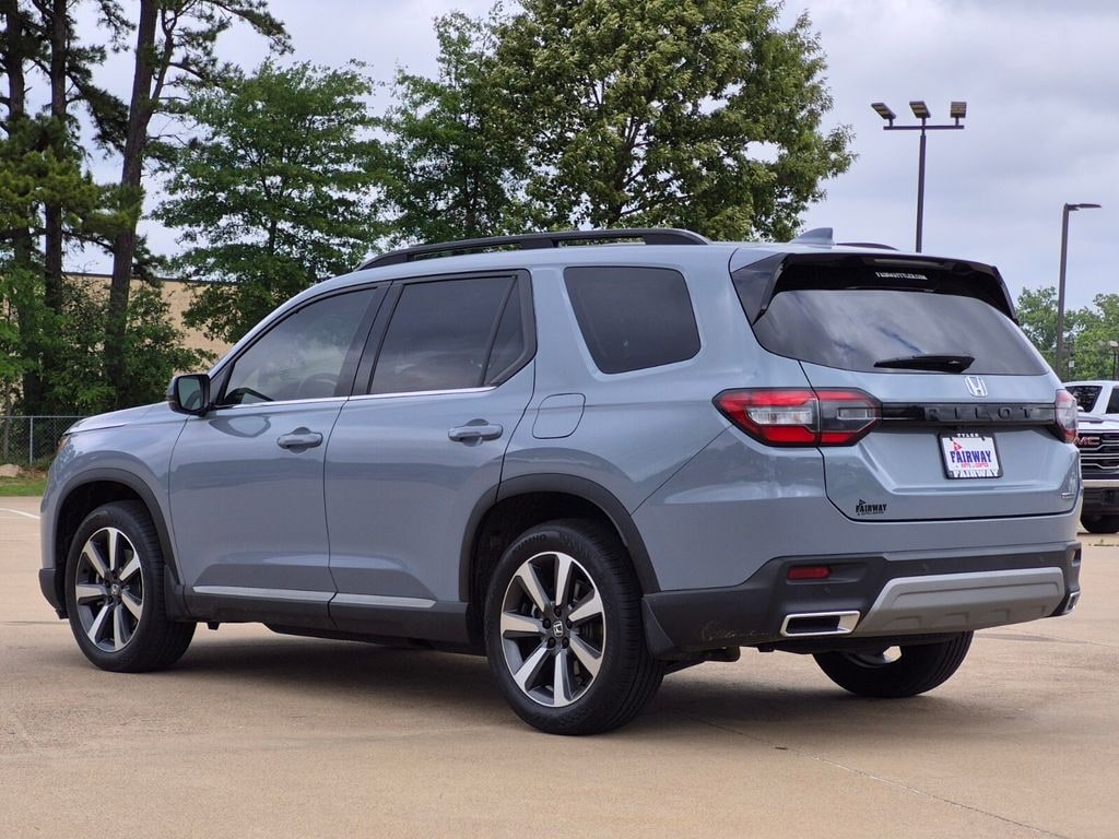 Used 2024 Honda Pilot Touring SUV