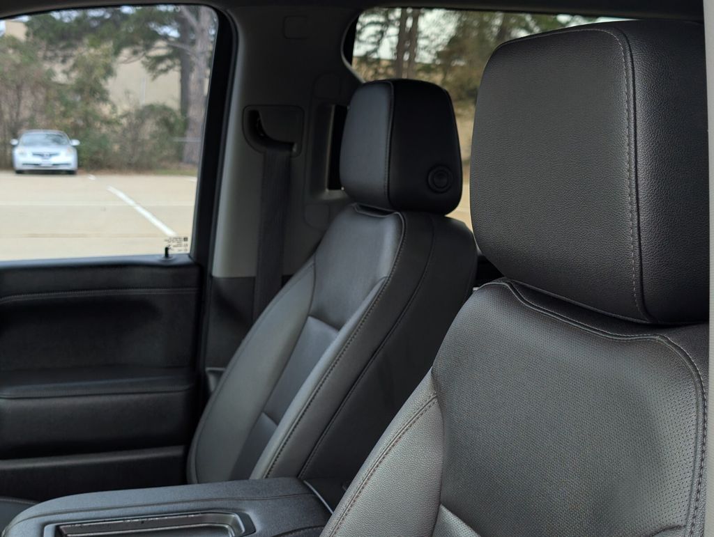 2021 GMC Sierra 1500 SLT - Photo 28