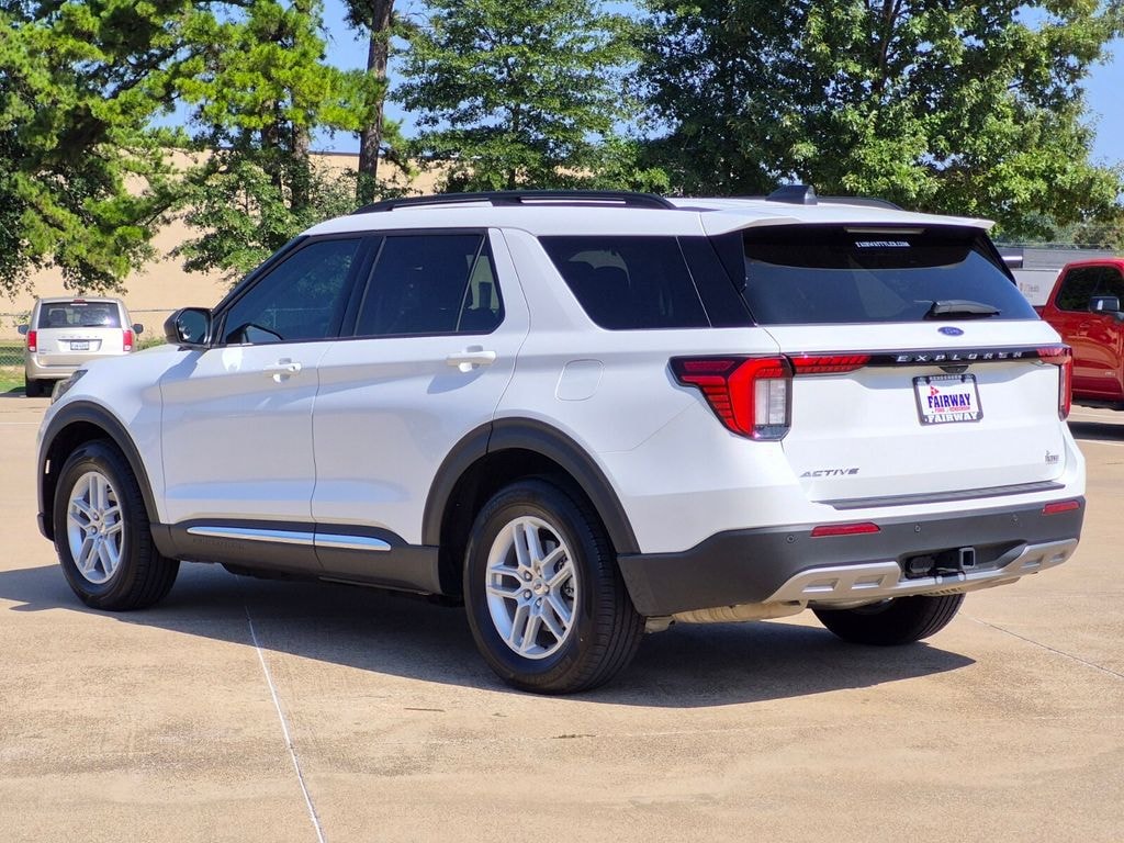 Used 2025 Ford Explorer Active SUV