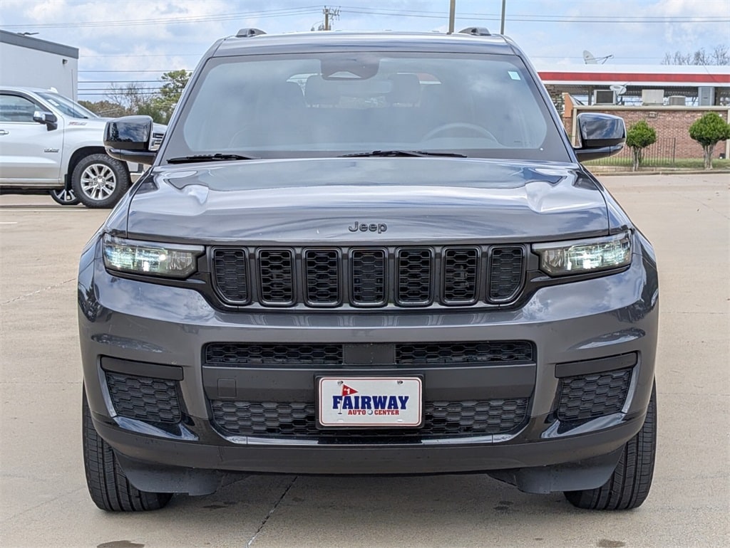 Used 2024 Jeep Grand Cherokee L Laredo SUV