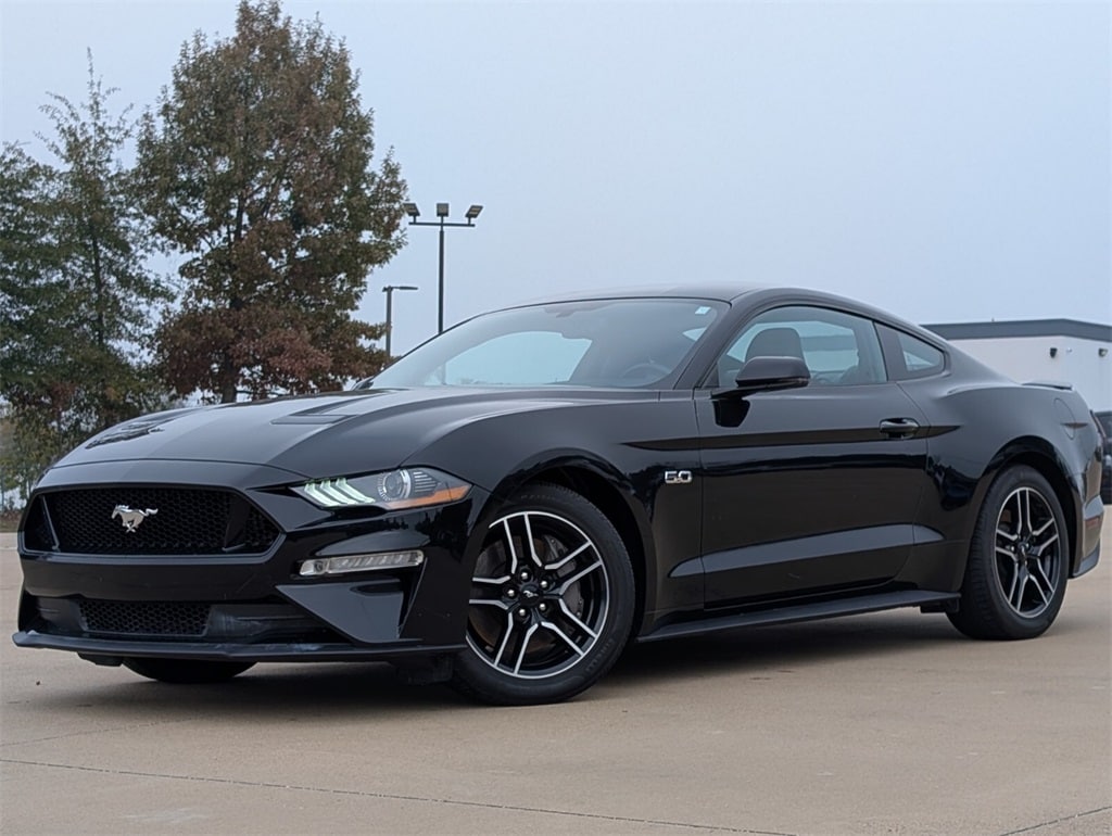 2020 Ford Mustang GT Premium's photo