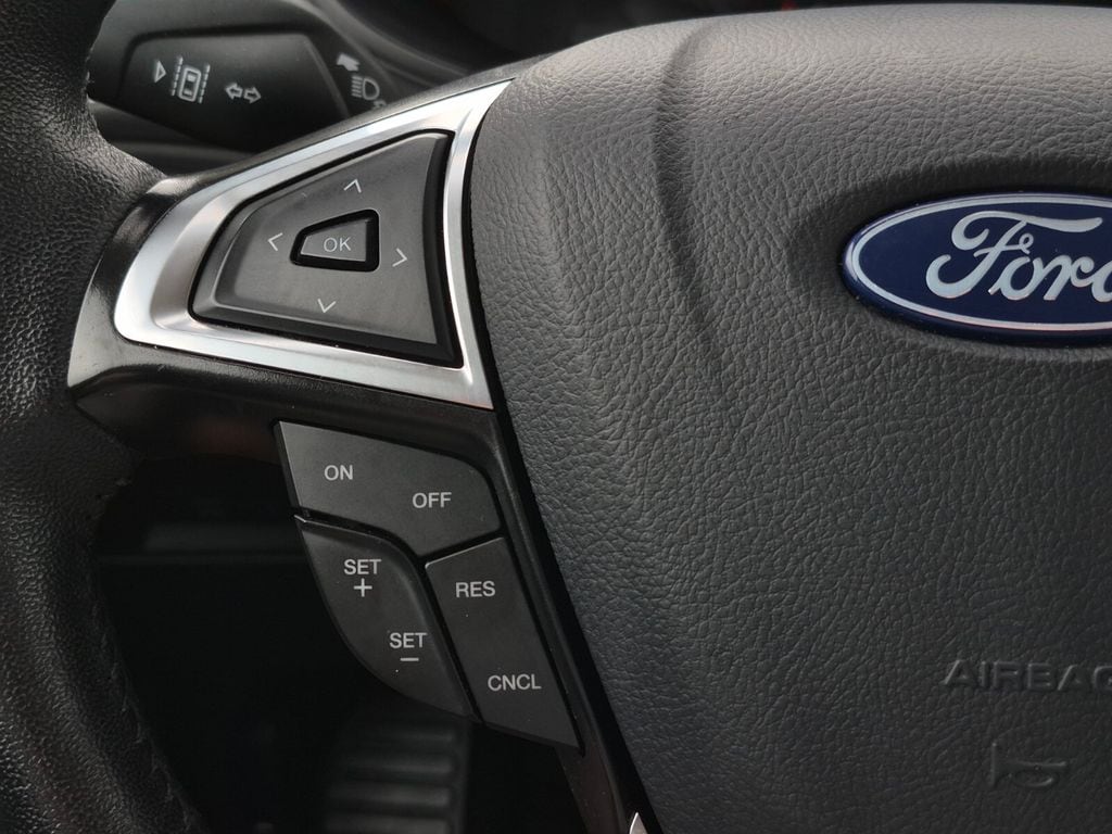 2024 Ford Edge SEL - Photo 21