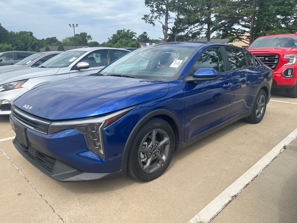 Used 2025 Kia K4 LXS Sedan