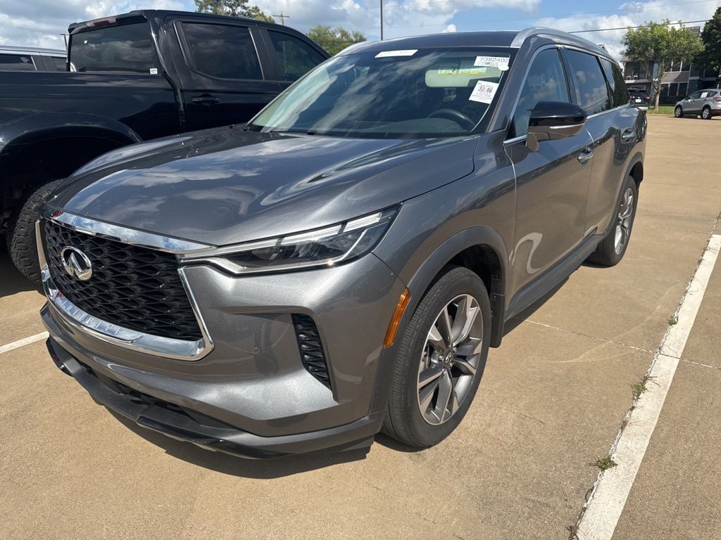 2023 INFINITI QX60 LUXE's photo