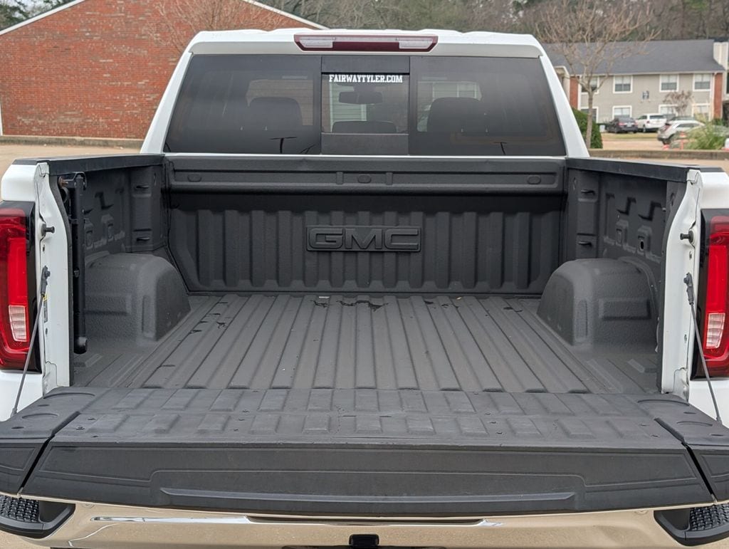 2021 GMC Sierra 1500 SLT - Photo 10
