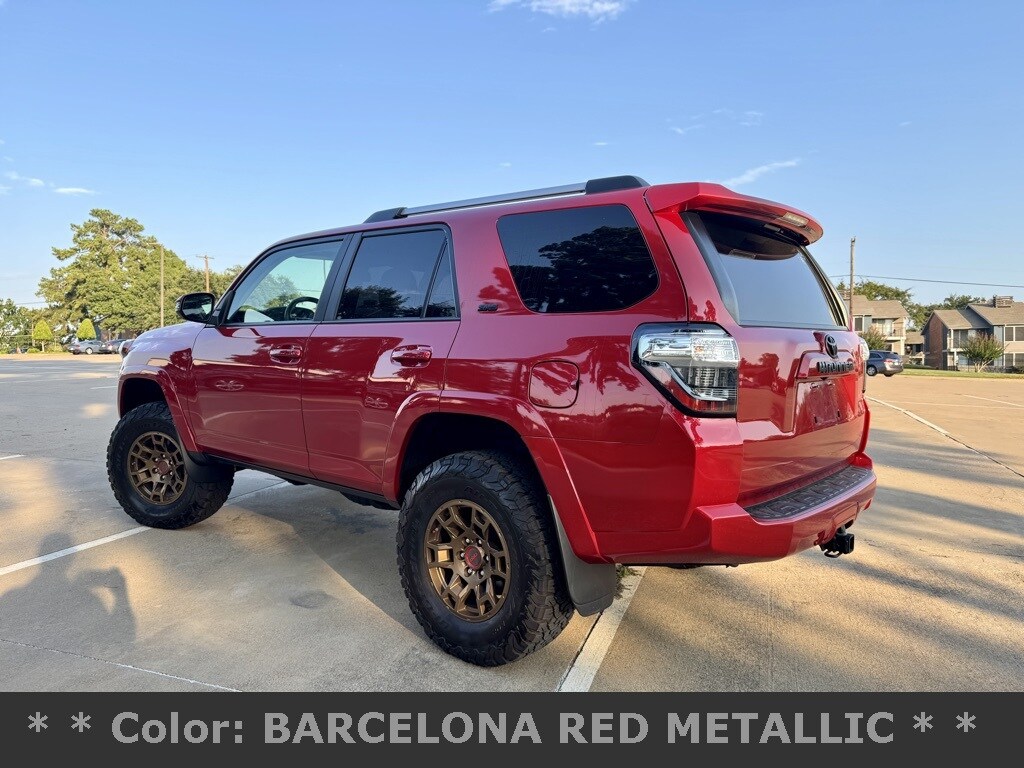 2022 Toyota 4Runner SR5 Premium photo 4