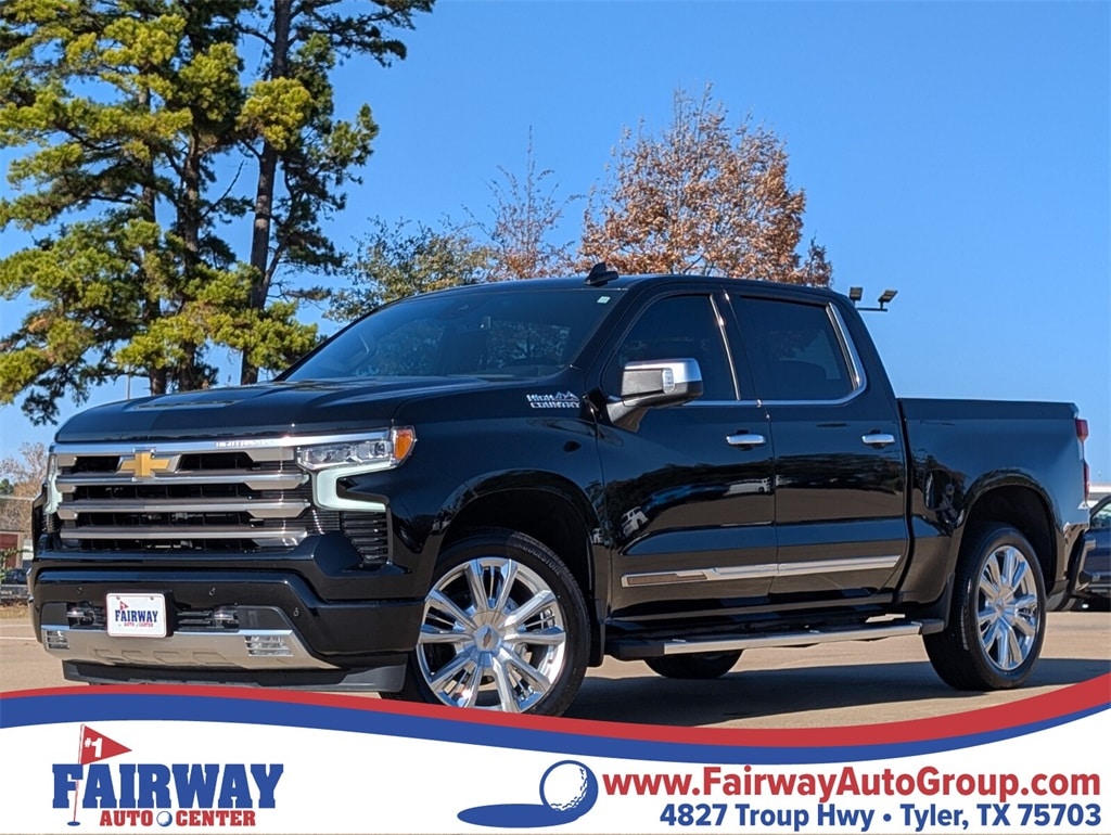 2022 Chevrolet Silverado 1500 High Country's photo