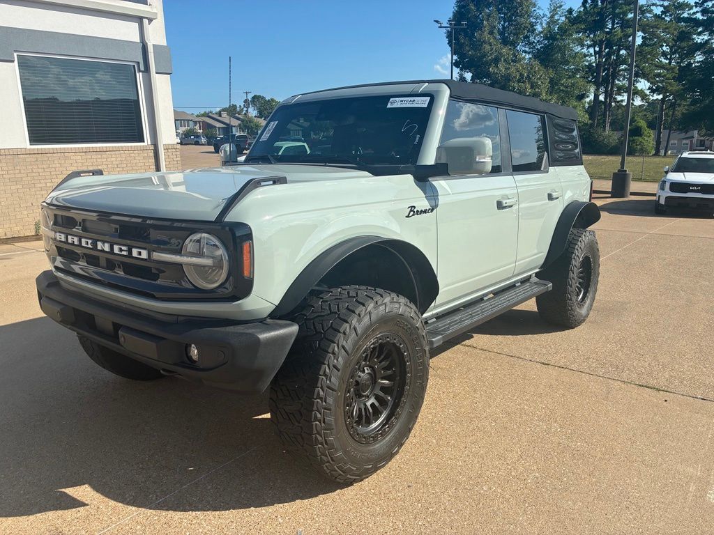 2022 Ford Bronco Outer Banks 4x4's photo