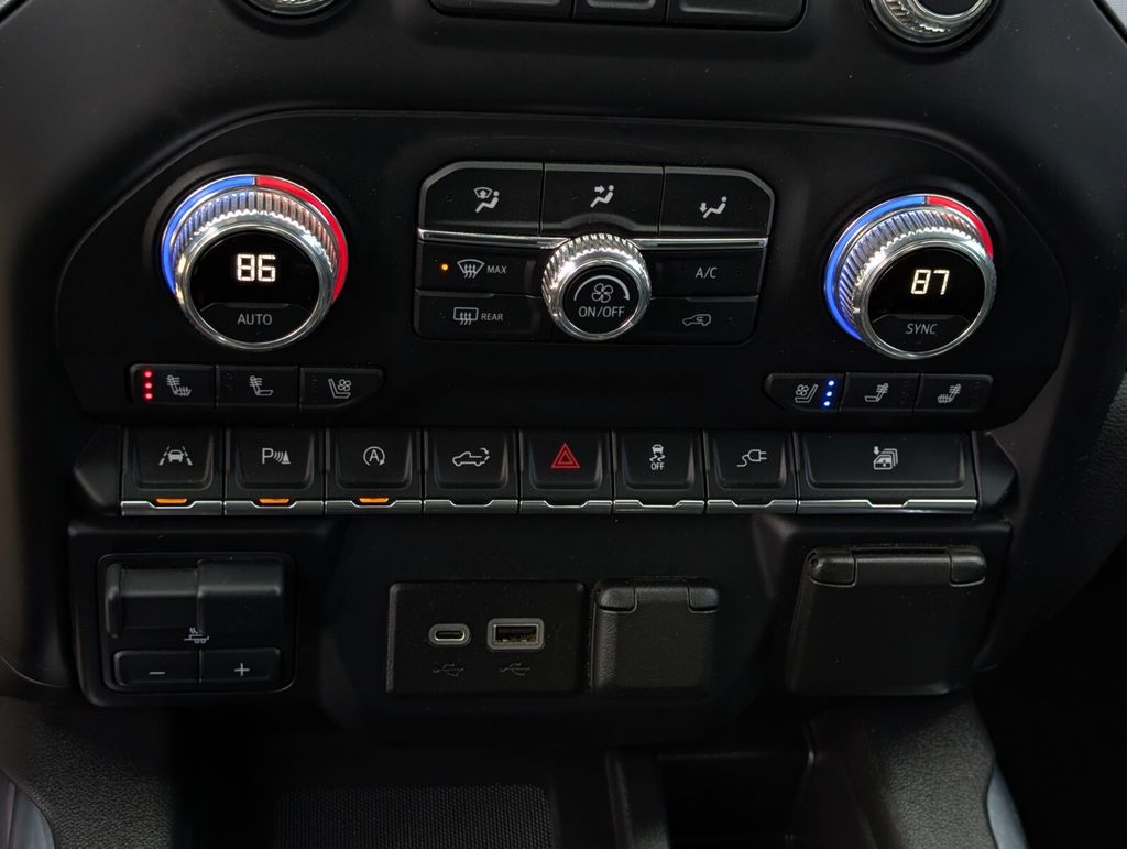 2021 GMC Sierra 1500 SLT - Photo 23