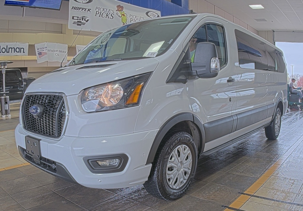 2023 Ford Transit Passenger Van's photo