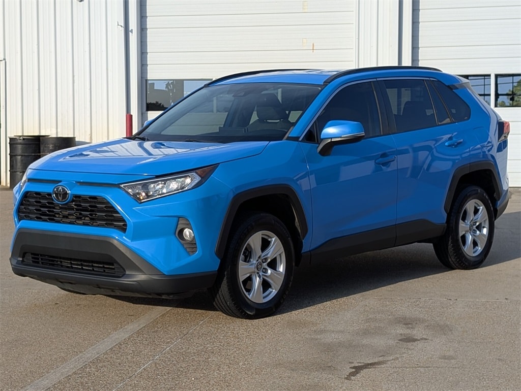 Used 2021 Toyota RAV4 XLE SUV