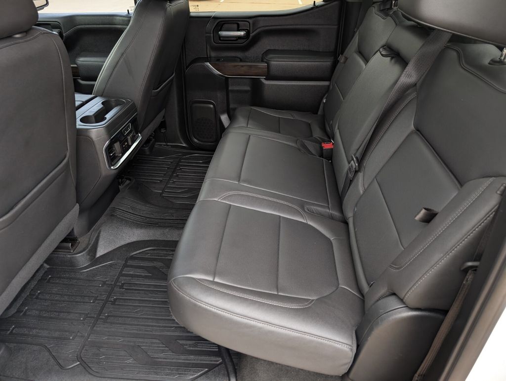 2021 GMC Sierra 1500 SLT - Photo 30