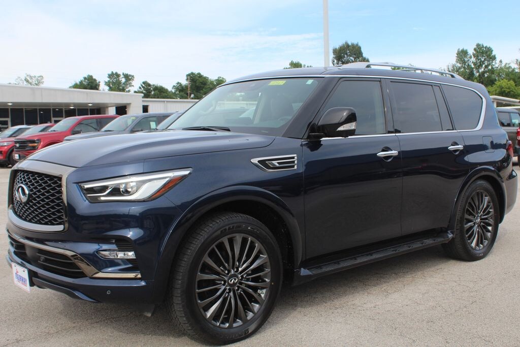 Used 2022 INFINITI QX80 Premium Select SUV