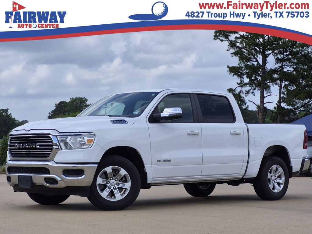 2024 RAM 1500 Laramie Crew Cab 5'7's photo