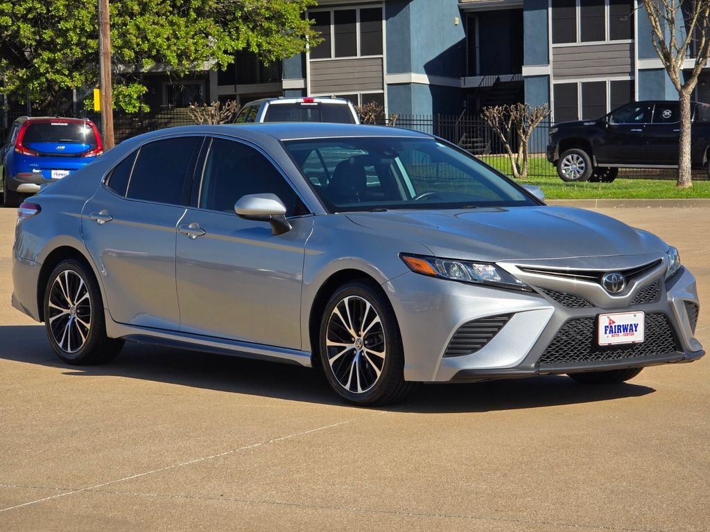 Used 2020 Toyota Camry SE Nightshade Sedan