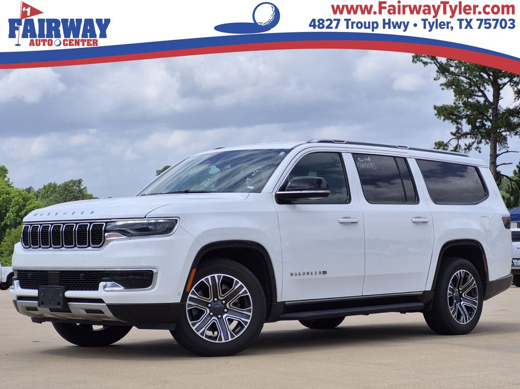 2024 Jeep Wagoneer L's photo
