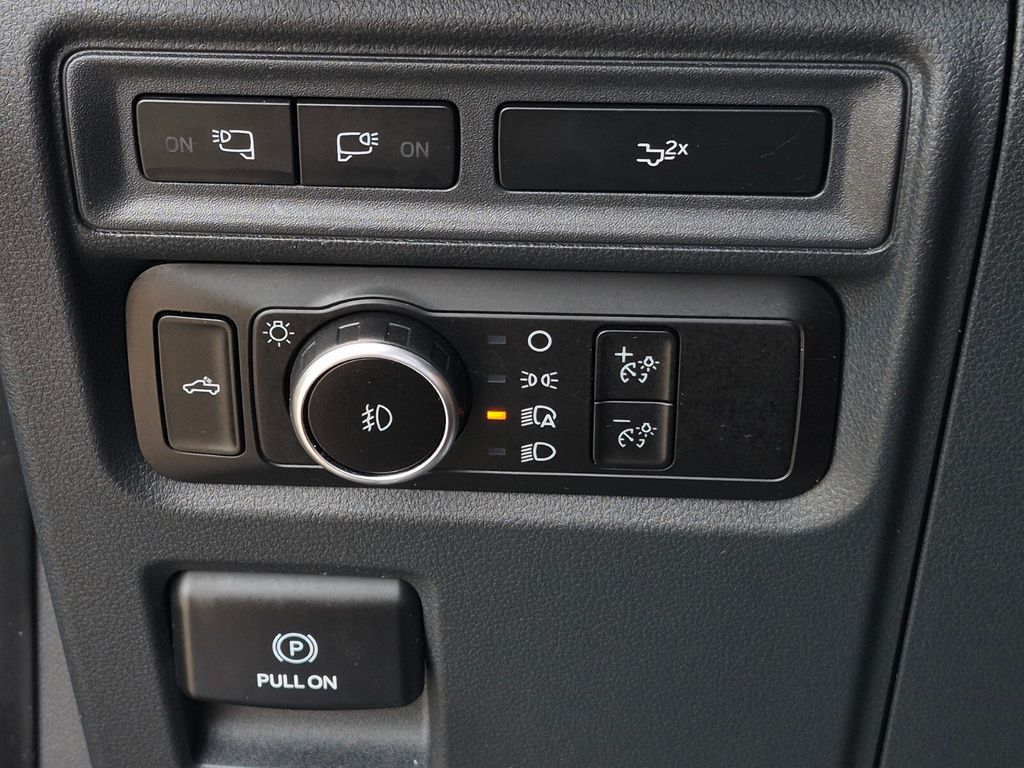 2023 Ford F-150 Tremor - Photo 17