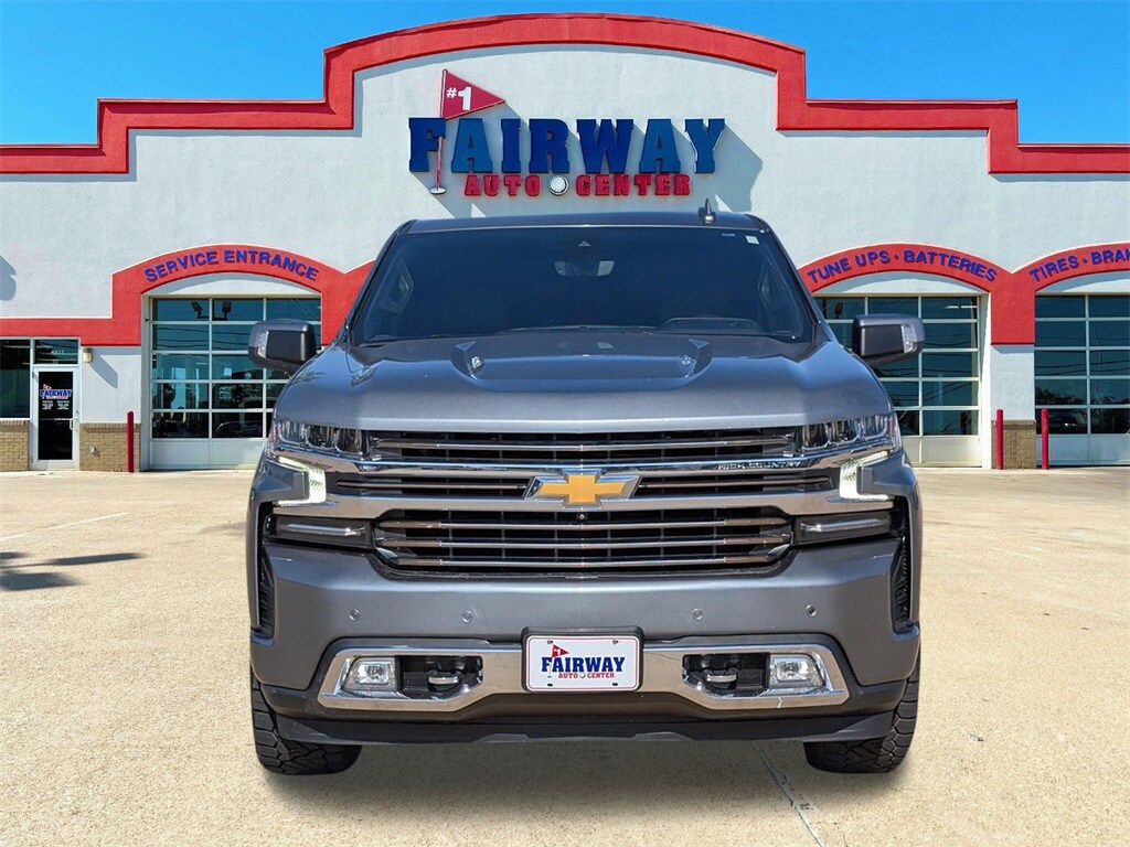 2022 Chevrolet Silverado 1500 High Country photo 2