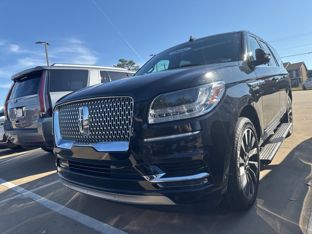 2021 Lincoln Navigator Reserve's photo