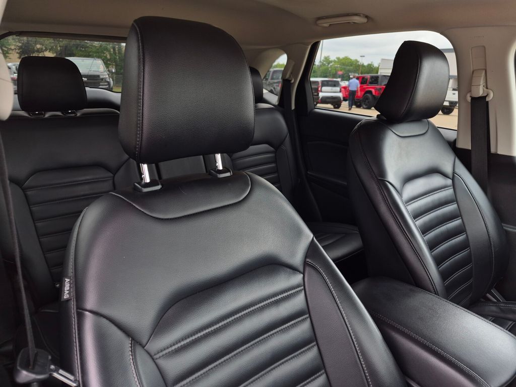 2024 Ford Edge SEL - Photo 35