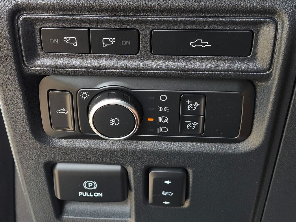 2021 Ford F-150 Lariat - Photo 19