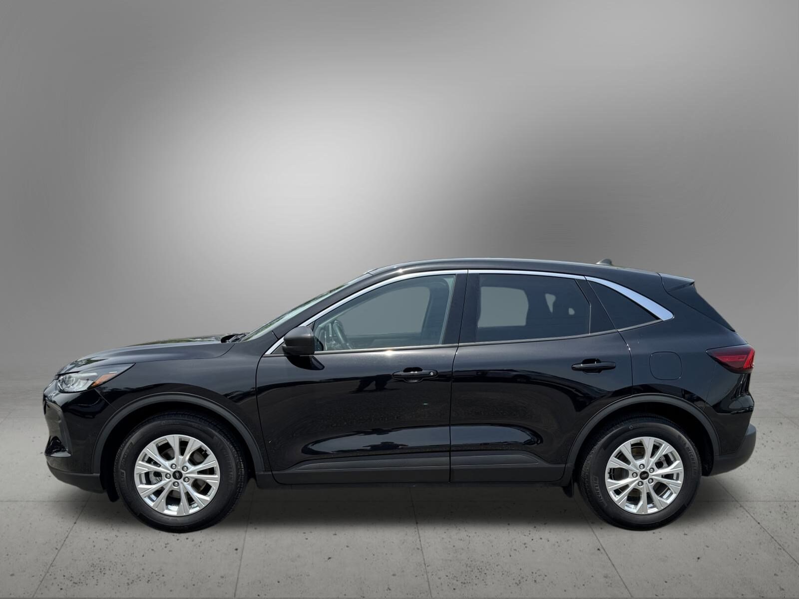 2024 Ford Escape Active photo 2