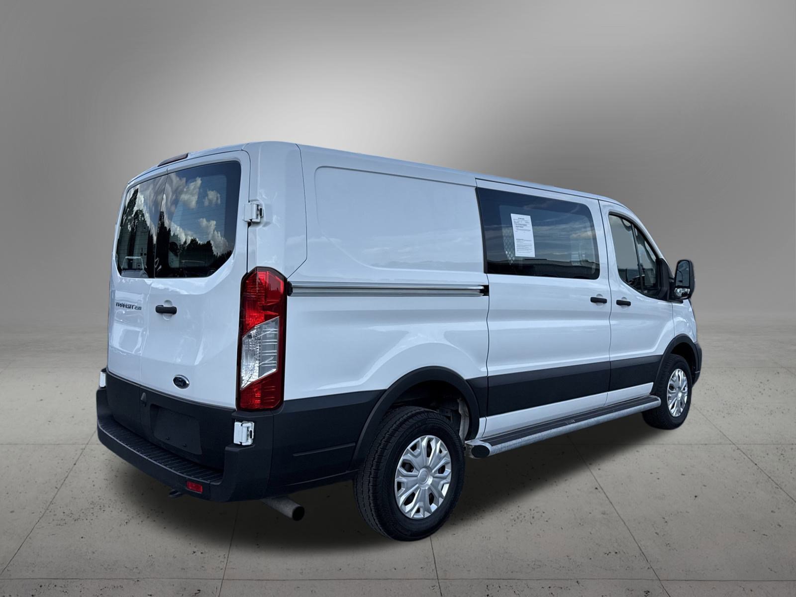 2024 Ford Transit Cargo Van photo 4