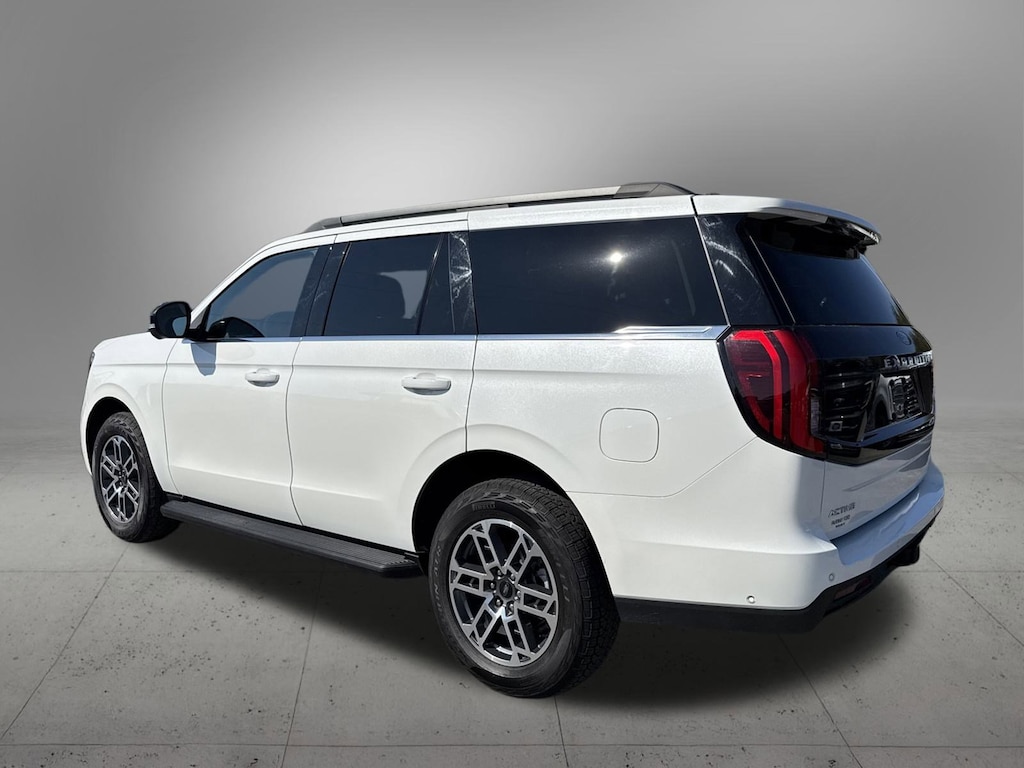 Used 2025 Ford Expedition Active SUV