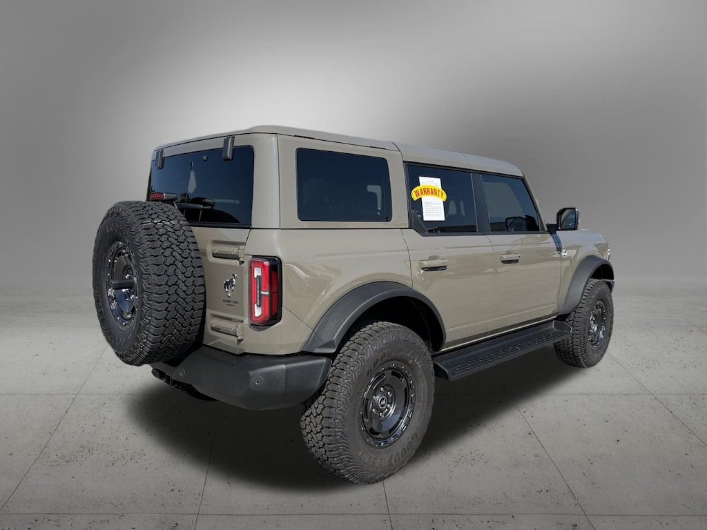 Used 2025 Ford Bronco Outer Banks SUV