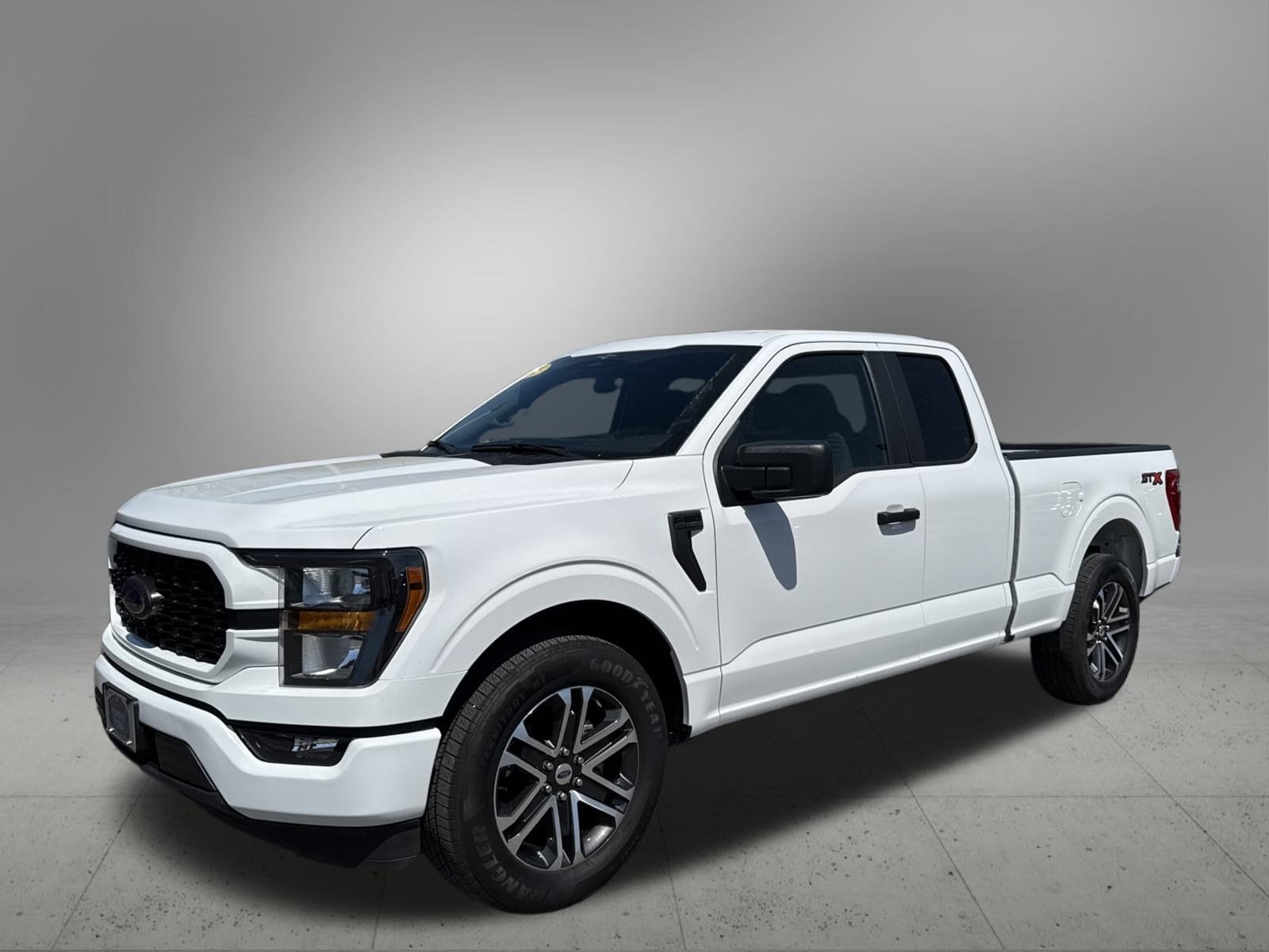 2023 Ford F-150 XL STX