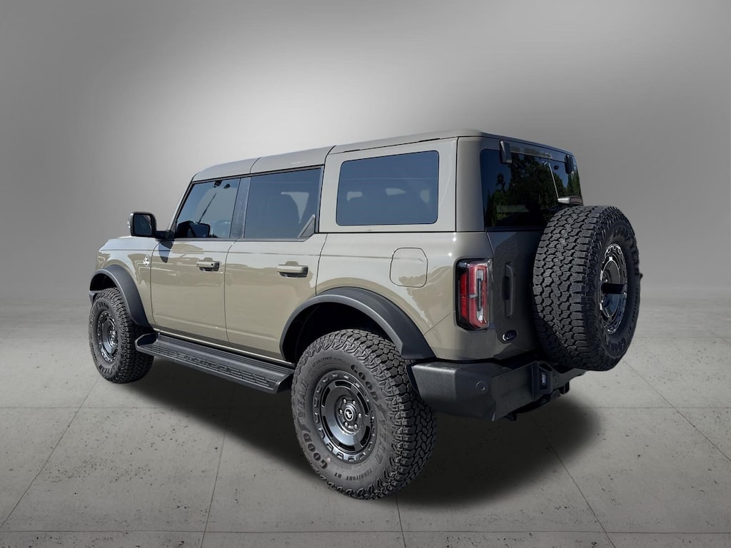 Used 2025 Ford Bronco Outer Banks SUV