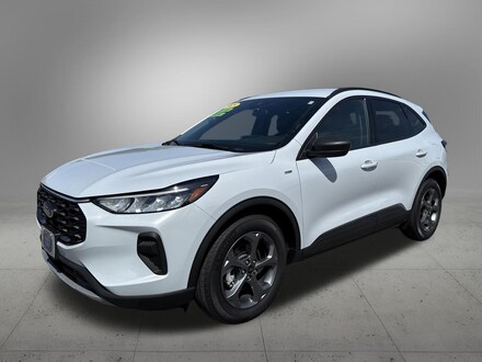 2025 Ford Escape ST-Line SUV
