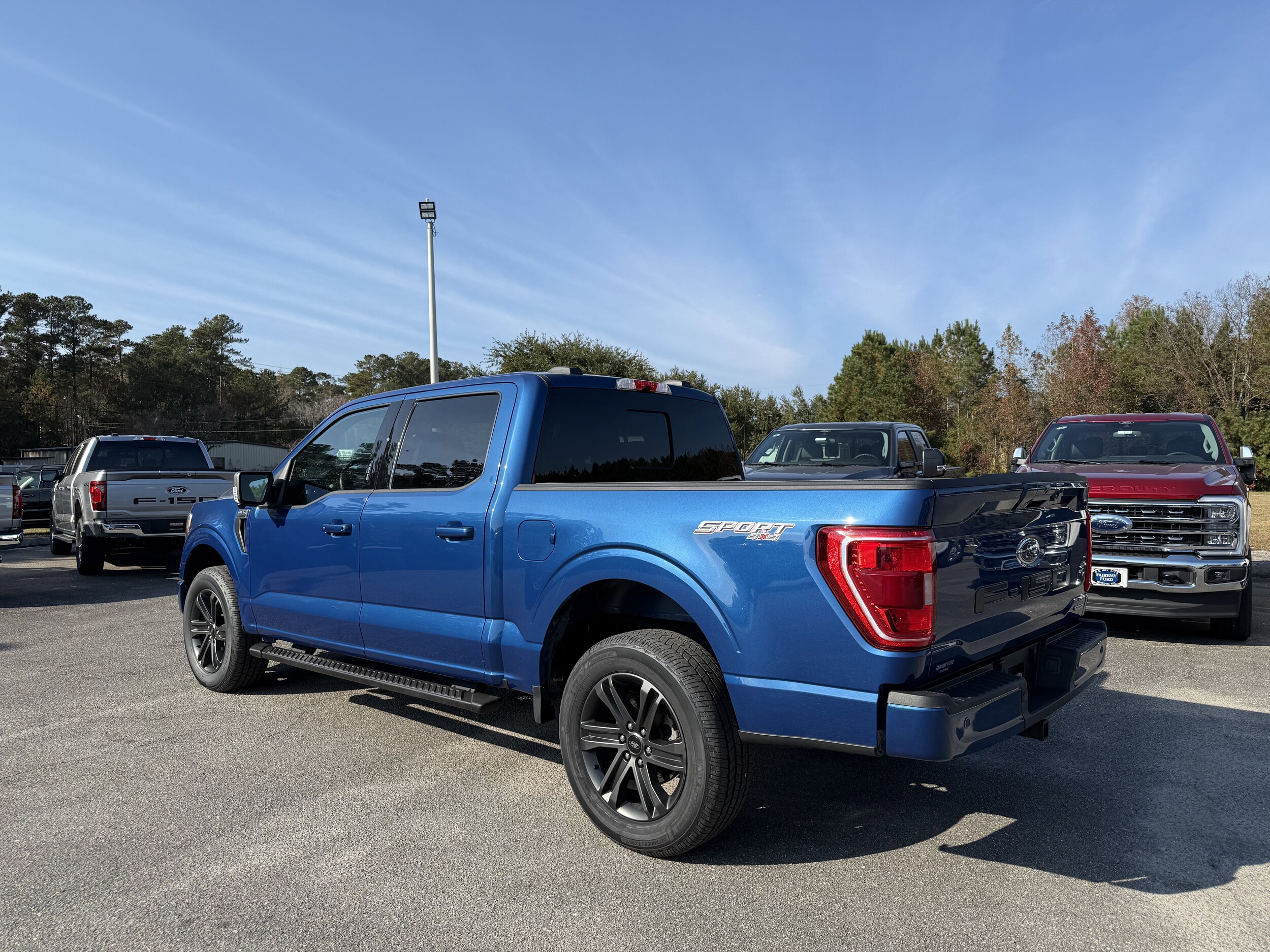 2022 Ford F-150 XLT photo 3