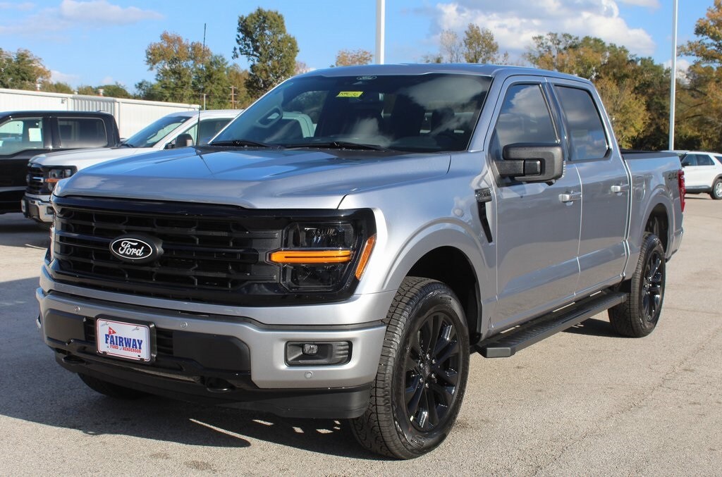 New 2025 Ford F-150 XLT Truck SuperCrew Cab